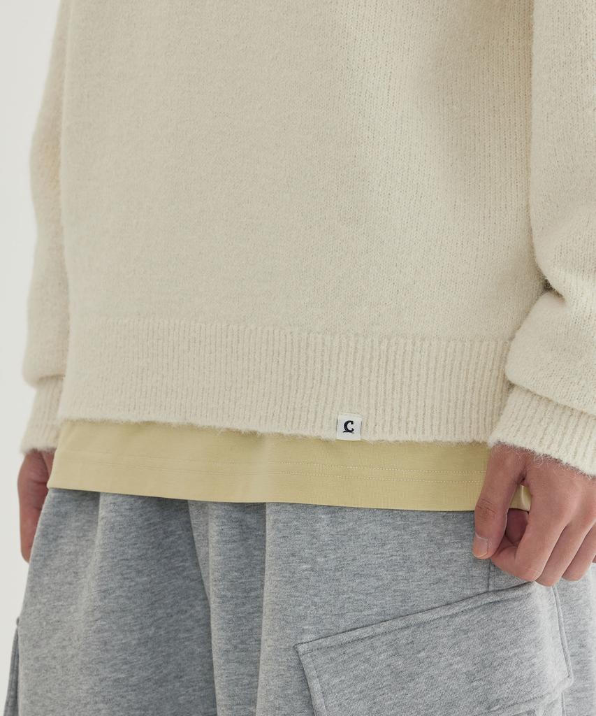 COVERNAT Hairy Raglan Knit Ivory