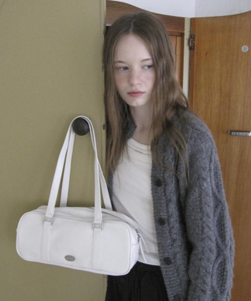 Dumaro Journey Long Shoulder Bag / Ivory