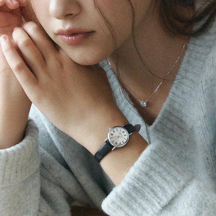 Circlette Leather Womens Watch_Silver. ST1101SSBK
