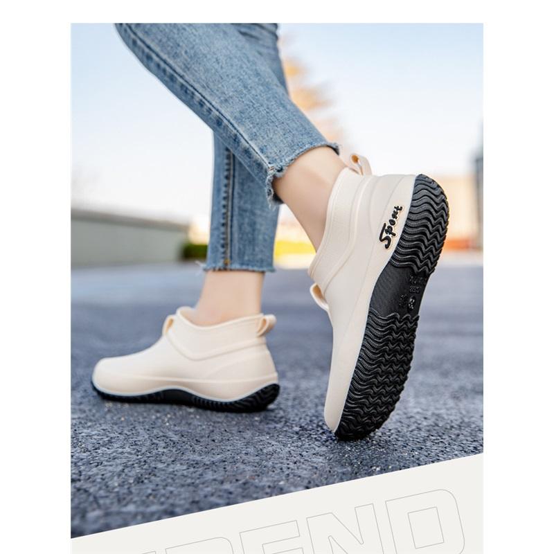 Ladies' Fashionable Outdoor Daily Leisure Anti Slip Waterproof Wear Resistant Rain Shoes Rubber Shoes