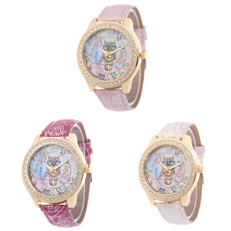 Elegant Women's Quartz Watch With Rose Floral Design And Sparkling Rhinestones