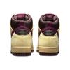 Nike Dunk High 1985 San Valentino Sneakers da Donna Rosso Alabastro Legno di Rosa FD0794-700