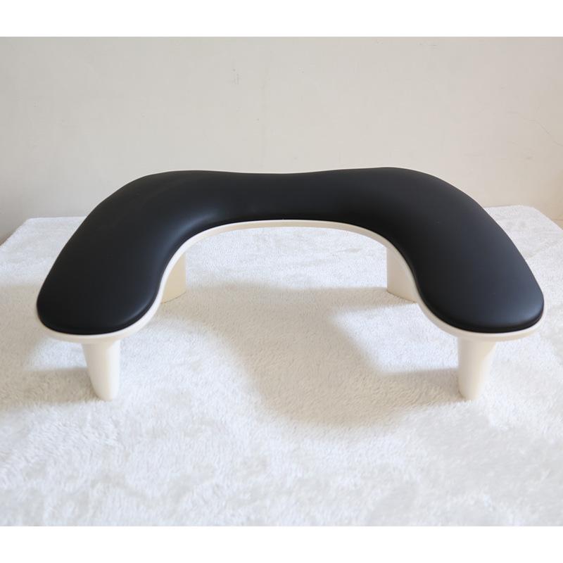 Dual Hand Nail Art Rest: Portable, Detachable, Inclined PU Leather Stand