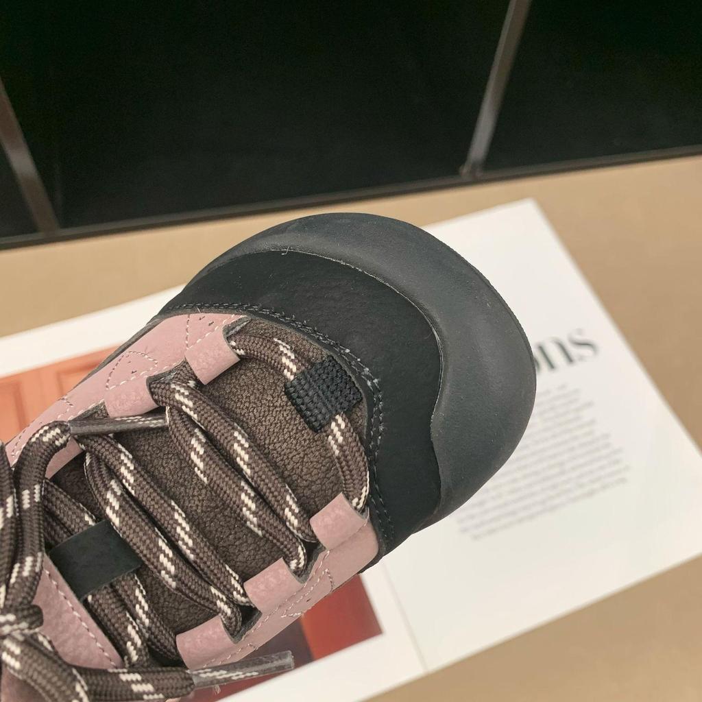 2025 Winter Kids' Fleece-Lined Non-Slip Sports Shoes: Stylish and Versatile for Boys and Girls