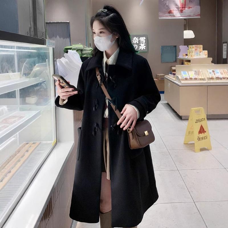 Black Horn Button Woolen Coat Female Short Fall/Winter New Hepburn Woolen Coat Long Section