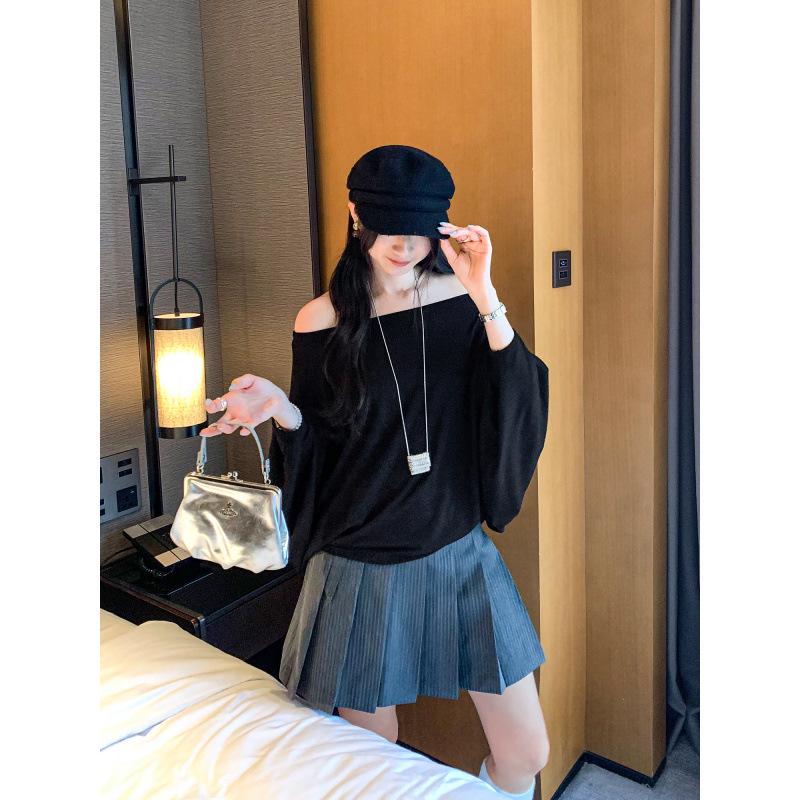 Damen Batwing Ein-Schulter Strick-T-Shirt, Langarm, Herbst/Winter 2026 Locker sitzendes Basisschicht-Oberteil.