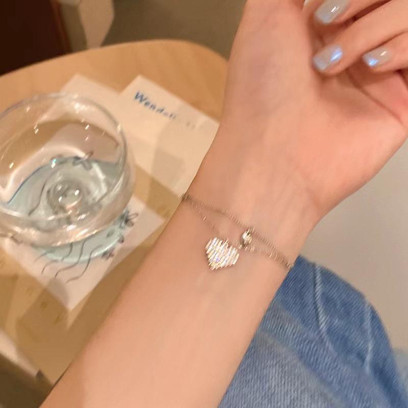 2024 Double Layer Heart Bracelet: Women's Niche Design, Light Luxury, Versatile, High-End, Best Friend Accessory