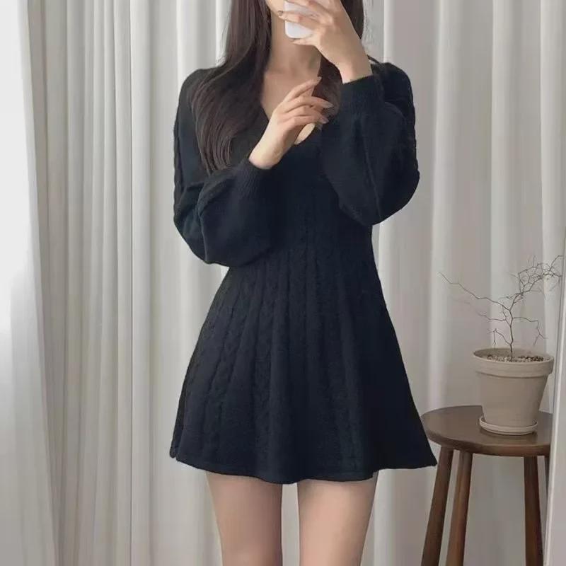 Korean Style Autumn/Winter 2024 Lantern Sleeve V-Neck Cinched Waist Knit Dress and Sweater Skirt