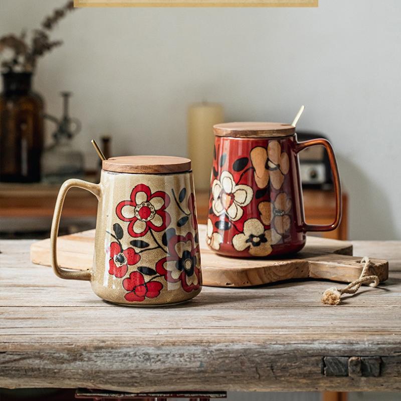 700ml Large Capacity Ceramic Coffee Cup Office/Home Water Cup Chinese Hand-drawn Pattern Mug with Wooden Cover with Spoon