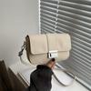 Sanfte klassische kleine quadratische Tasche Damen 2025 Herbst neue hochwertige lässige Achseltasche Nische süße und coole Umhängetasche Tasche