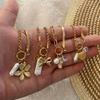 Modernes Herz-Anhänger-Armband Stilvolles Blumenketten-Armband Modischer Handgelenkschmuck Geschenk für Frauen, die Details lieben