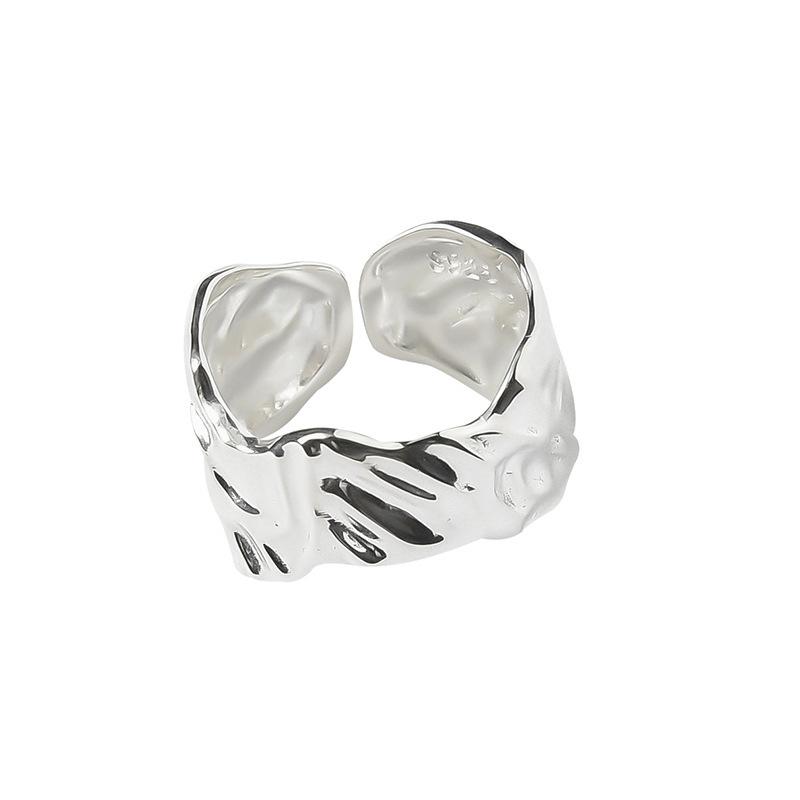 S925 Sterling Classy Silver Irregular Design Ring Ideal For Fashion Forward Women