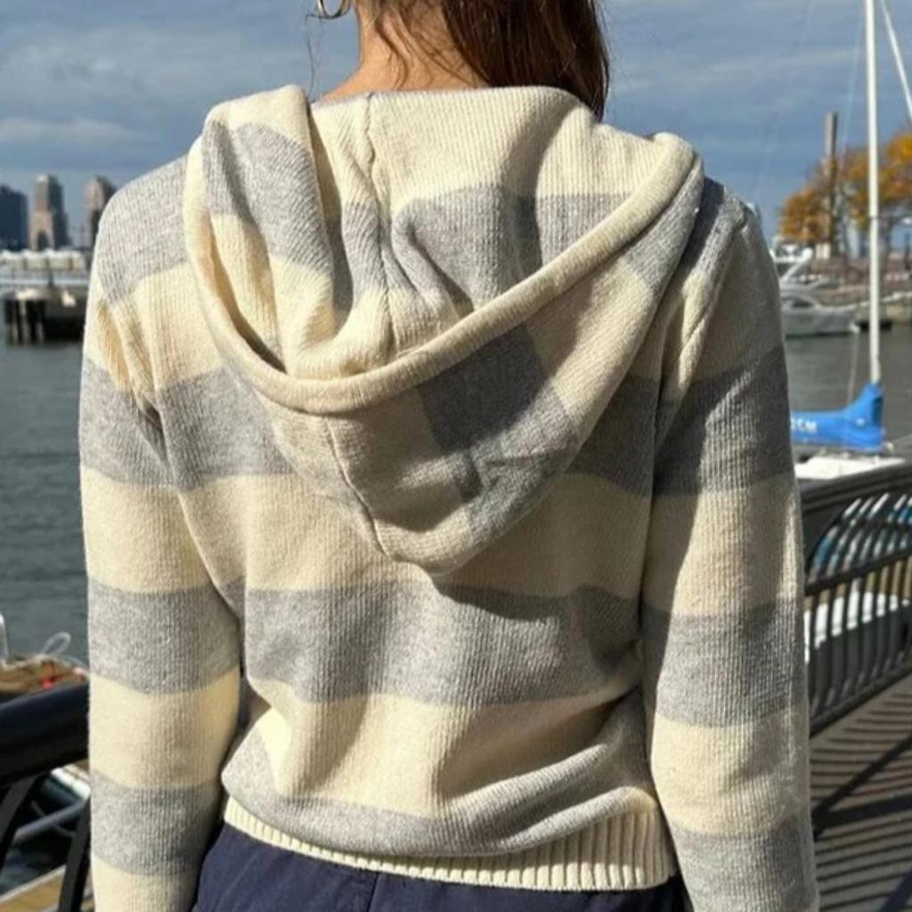 VAYLA Striped Knitted Cropped Sweater Cardigan Women Autumn Long Sleeve Hooded Zipper Short Streetwear Knitwear Sweaters Y2K Crop Tops