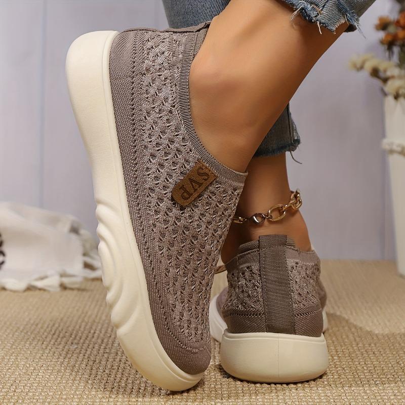 Women's Solid Color Casual Sneakers, Slip-On Round Toe Breathable Anti-Slip Shoes, Classic Flat Women's Shoes with PVC Sole and Fabric Insole