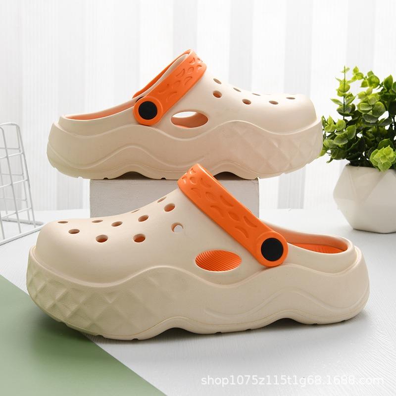 

Hole shoes women s thick-soled heightening trend two-color casual sandals fashion versatile soft-soled beach bag head mop 36-37