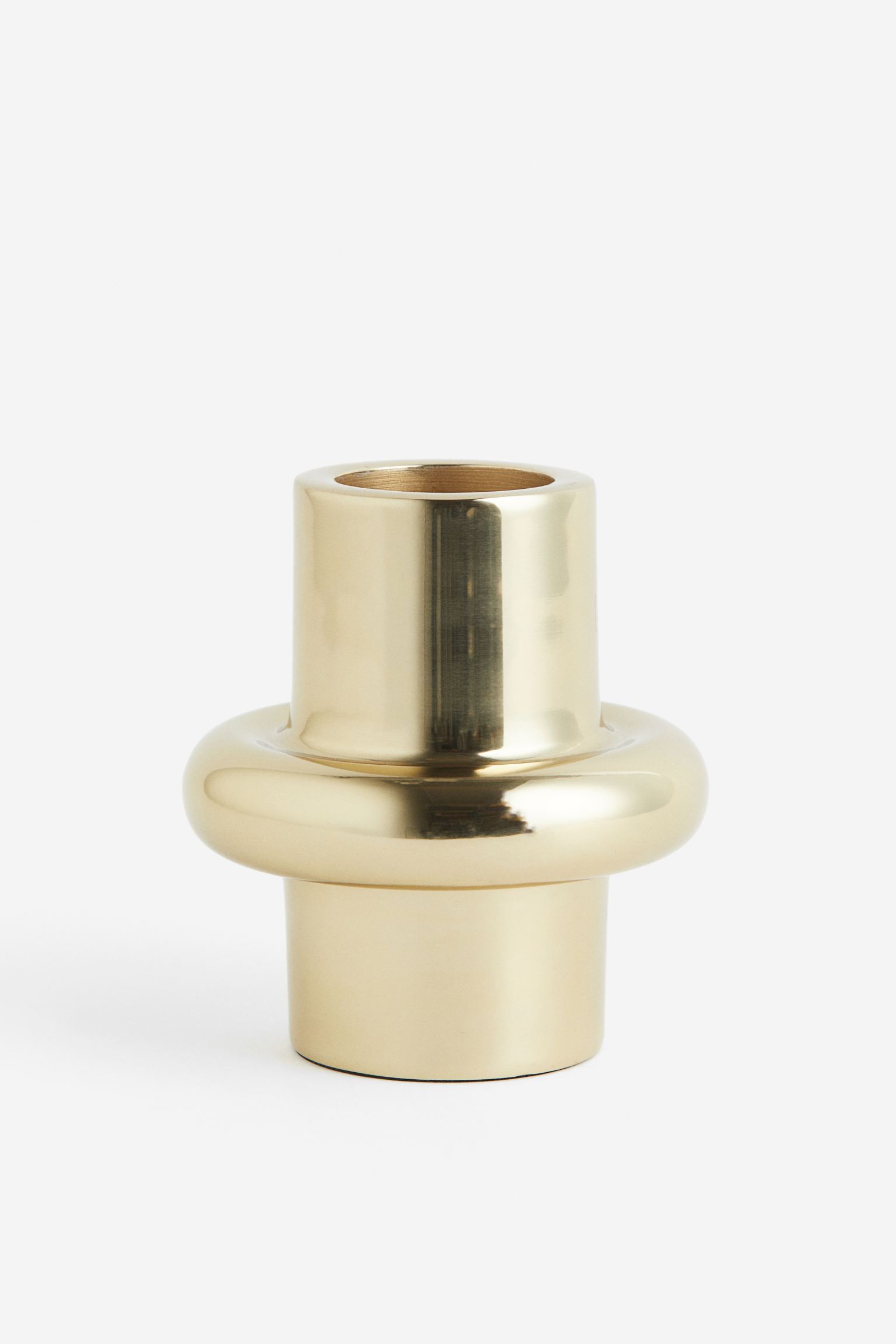 

Metal candlestick