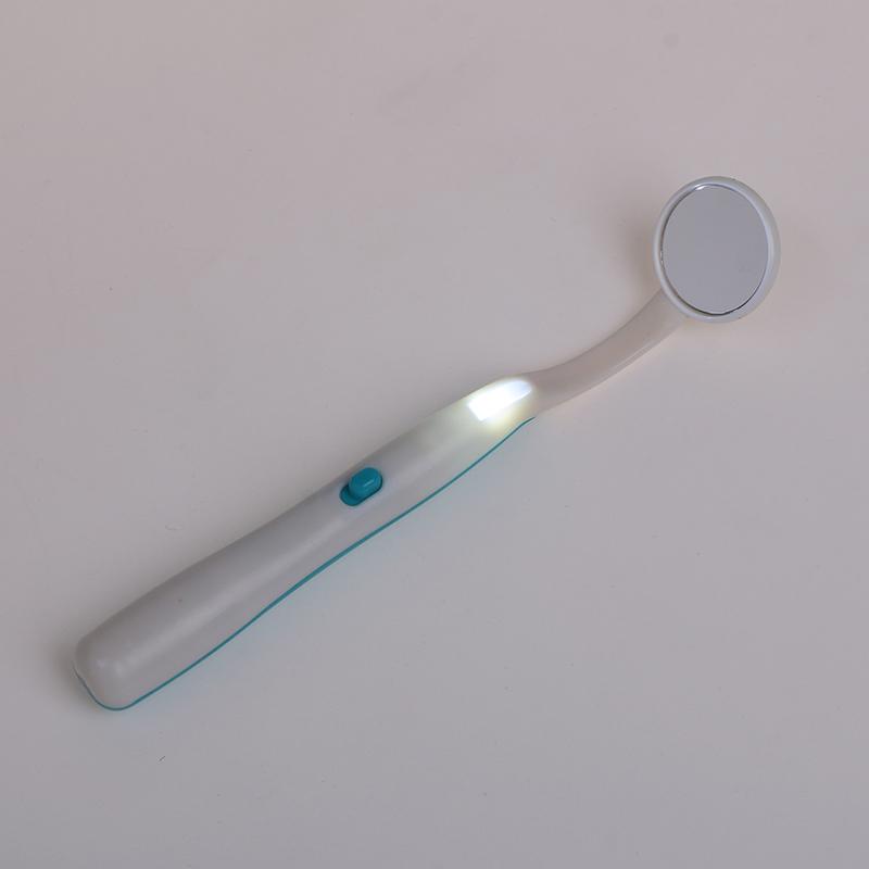 1Pc Easy To Use Dental Mirror Led Anti Fog Light With 3Pcs Button Battery