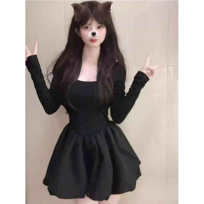 

Hepburn Square Neck Black Long Sleeve Slim Dress with Puffy Skirt XL