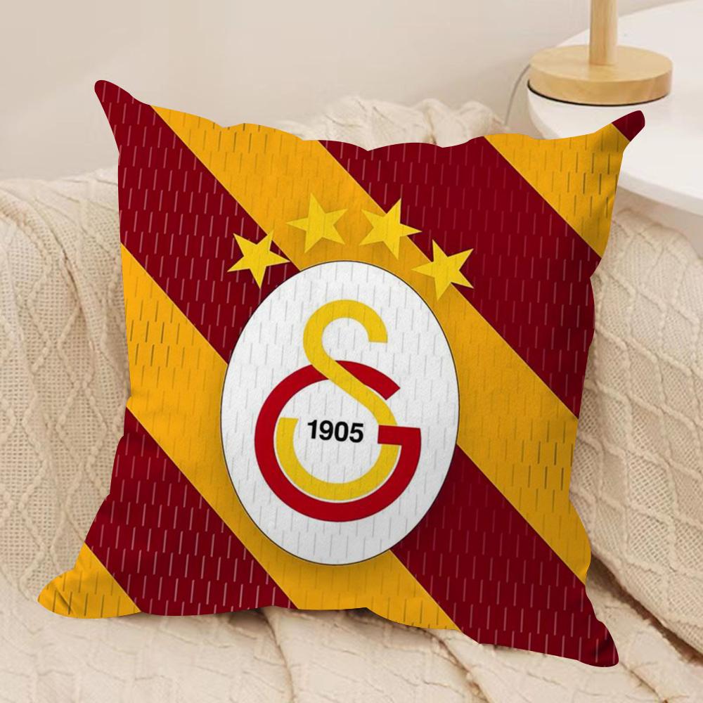 Klubové logo G-GalatasarayS Povlak na polštář Měkká plyšová látka Oboustranně potištěný potah na polštář na pohovku pro všechna roční období Dekorace do domácnosti Dárek