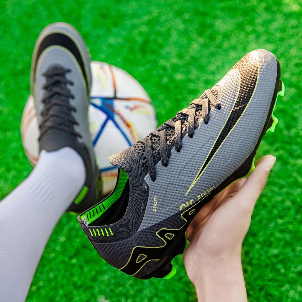 Fußballschuhe Neue Niedrige Assassin Jugend Trainingsschuhe Lange Stollenbelag Beliebte Gebrochene Stollen Fußballschuhe