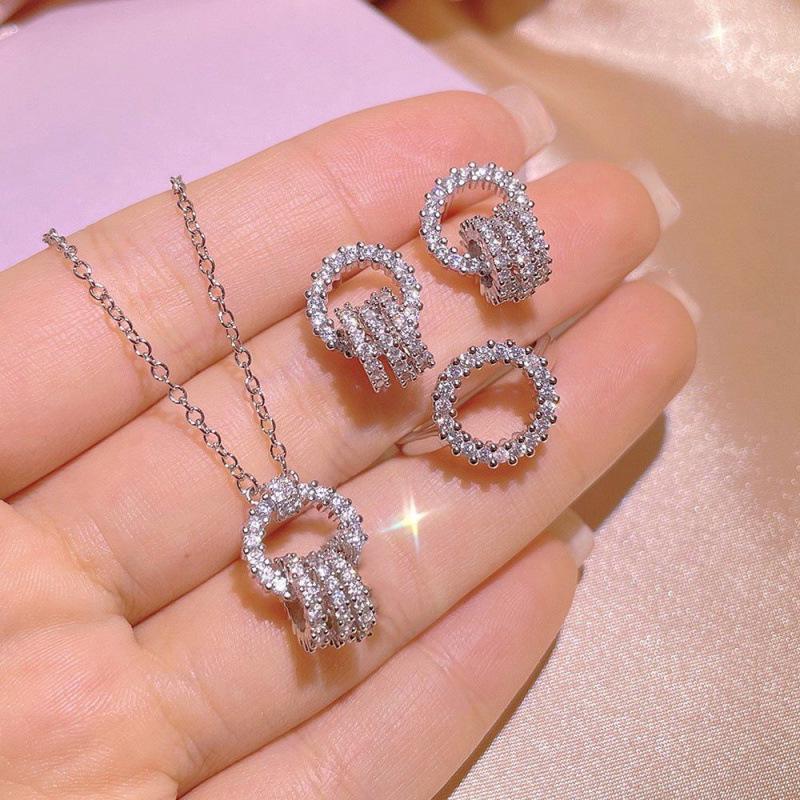 Elegant Rhinestone Geometric Necklace, Ring & Earring Set