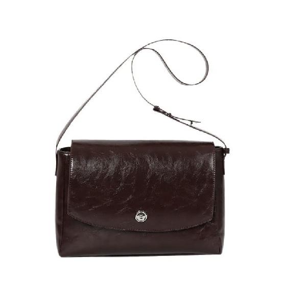 Korean INS 2025 Summer New Niche Design Bag Retro Large Capacity Textured Commuter Crossbody Messenger Bag