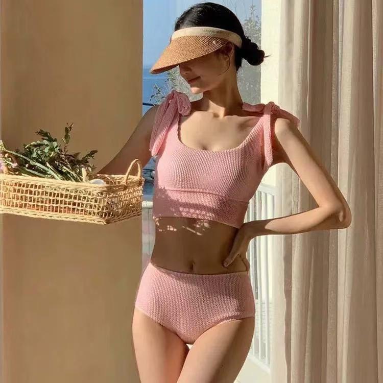 

Korean Sweet Girl High-End Wave Fabric Swimsuit with Split Chest Design XL розовый