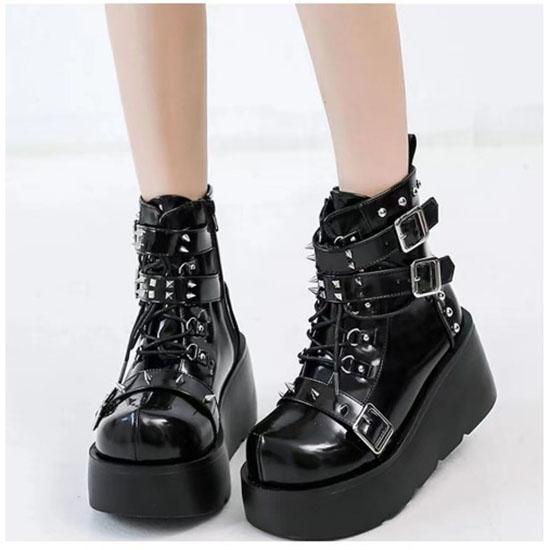 Gotiskā stila platformas vampīru kospleja sieviešu pusgarie zābaki ziemas ķīļpapēži ērti sieviešu motociklistu zābaki apavi