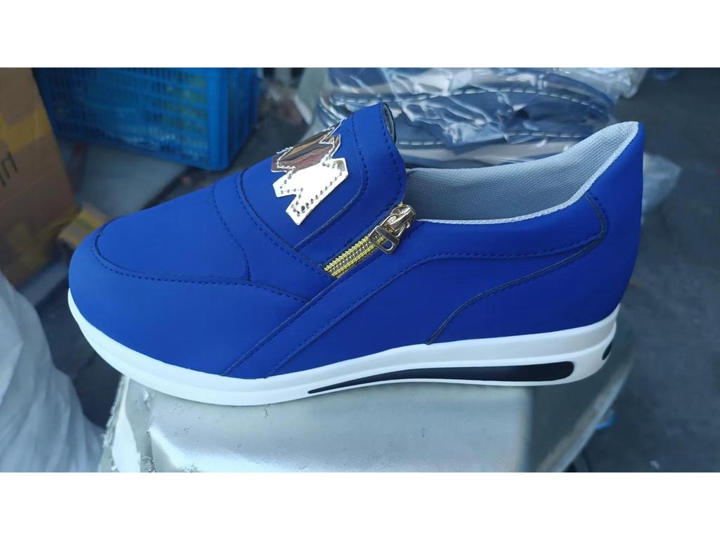 2024 Plus Size Platform Sports Shoes with Side Zipper - Solid Color, Flat Bottom