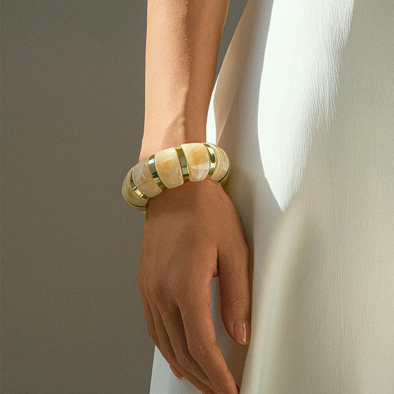 Vintage Punk Acrylic Elastic Rope Thick Wide Bracelet  Charm Bangles Temperament Jewelry For Women