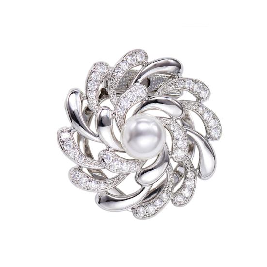 Pretty Badge Pin Ornamental Colorfast Dress Up