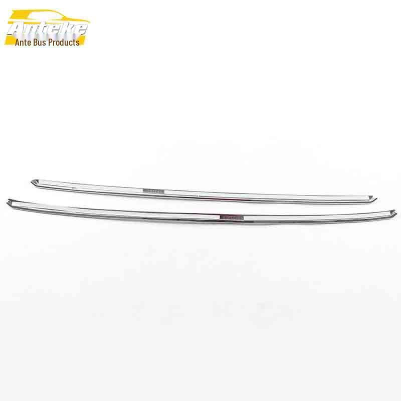 Yusheng S330 Front Grille Trim: Anti-Scratch, Collision-Resistant Bright Strip for Hood Center Modification.