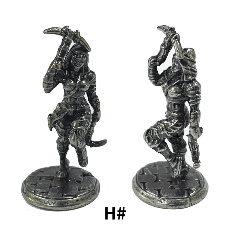1PC Ancient Rome Soliders Figurines Miniatures Vintage Metal Soldiers Model Statue Desktop Ornament Gift