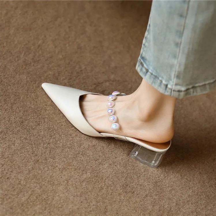 

Модные мюли с кристаллами, уличная обувь, прозрачные женские тапочки цвета экрю и женские сандалии на каблуке, с острым носком и стразами, рабочие шлепанцы G 39