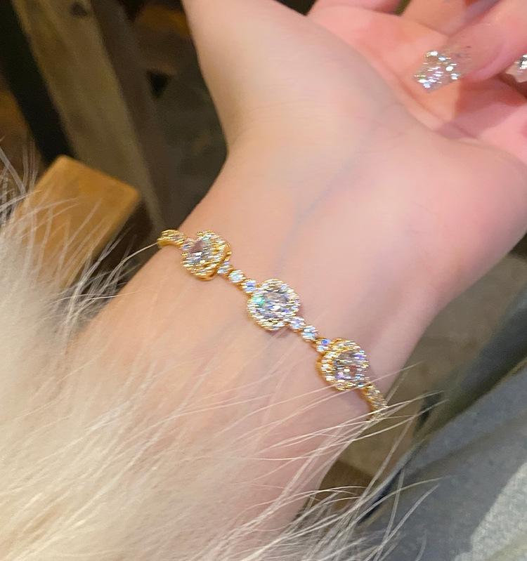 Zircon Flower Simple Niche Bracelet Light Luxury High Sense Fashion Versatile Bracelet Temperament Personalized Jewelry Women