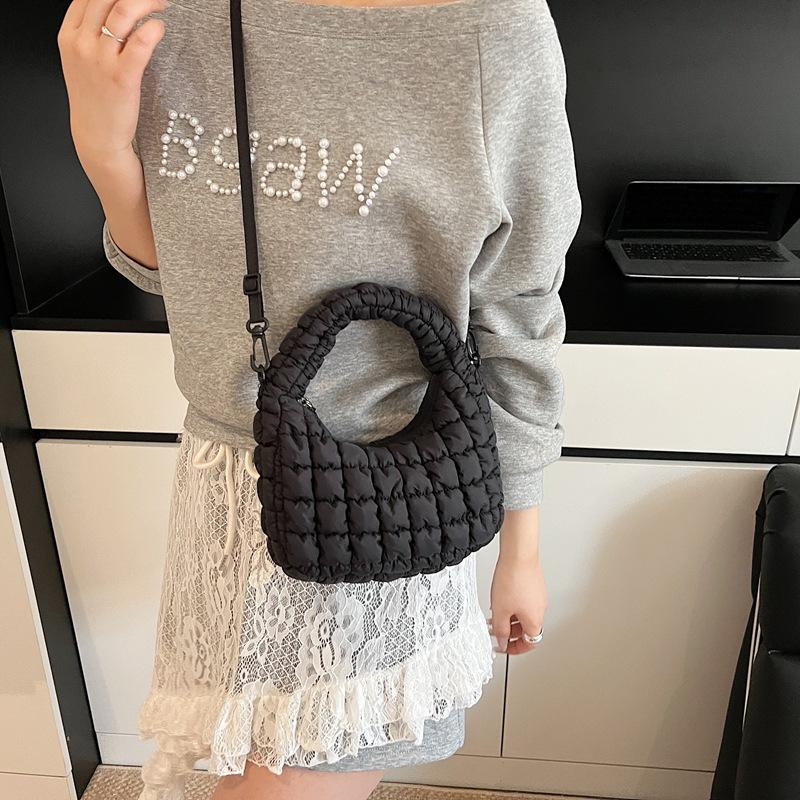 Hand Carry Small Square Bag Women's New Casual Light Casual Commuting Shoulder Messenger Bag