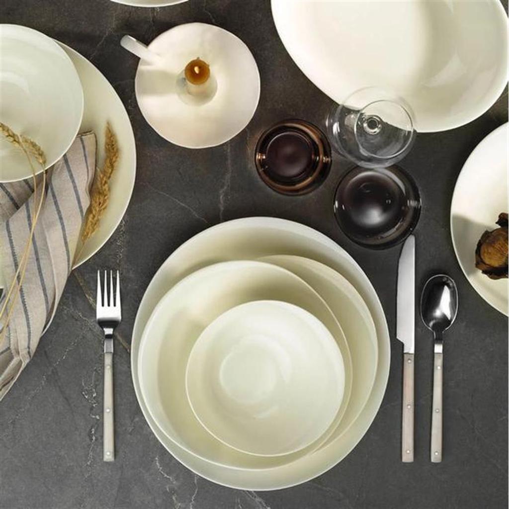 Kütahya Porcelain Bone Rosa 52 Piece Dinnerware Set