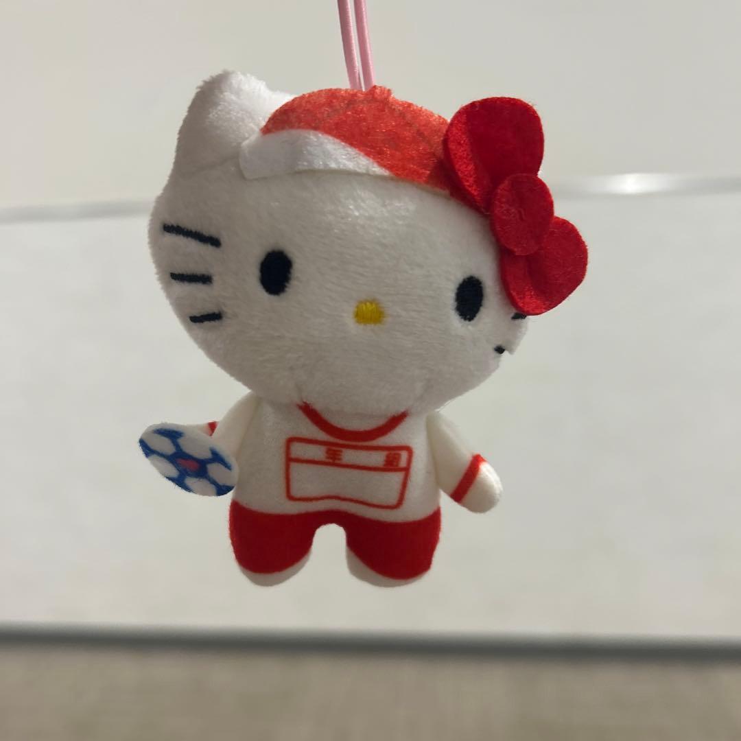 hello kitty secret mascot