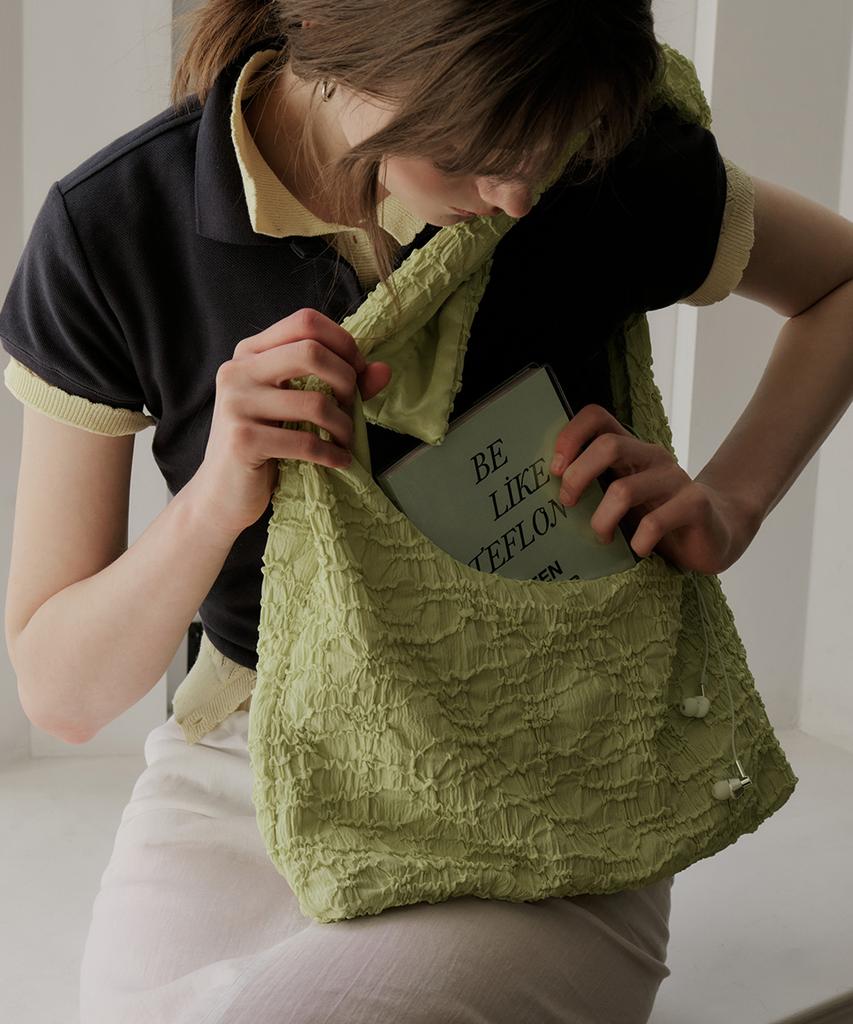 Bb'Desoli'De Wrinkle Ribbon Bag (2 Colors)