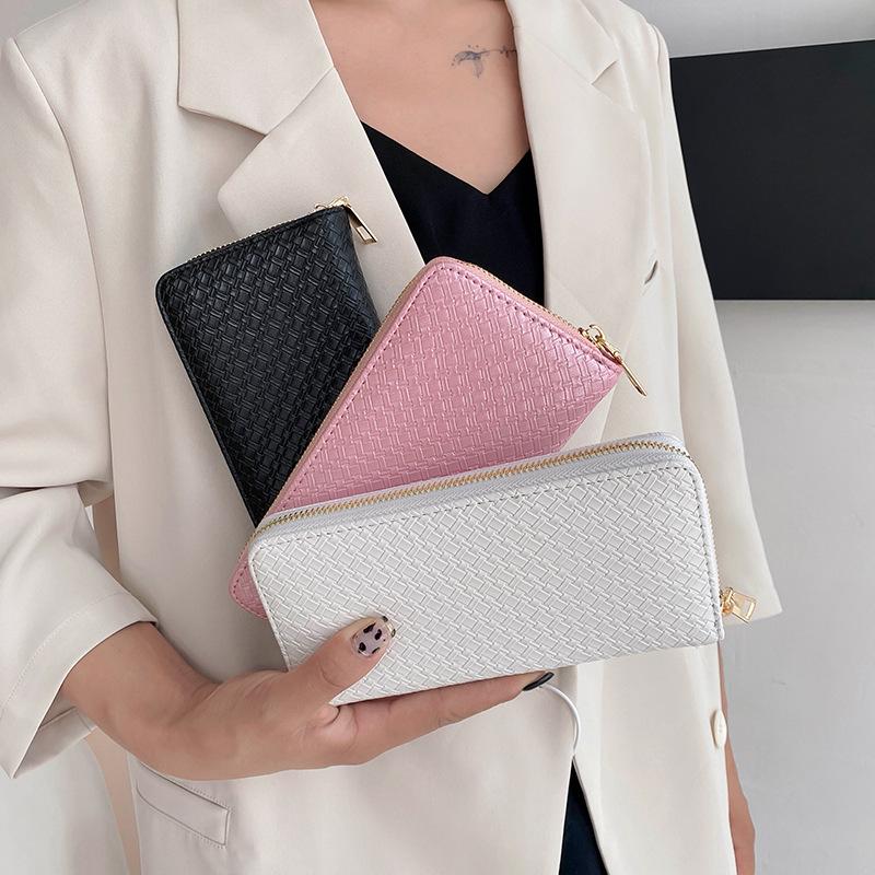 2025 Korean Style Women's Medium-Long PU Embossed Wallet with Multi-Card Slots and Coin Purse