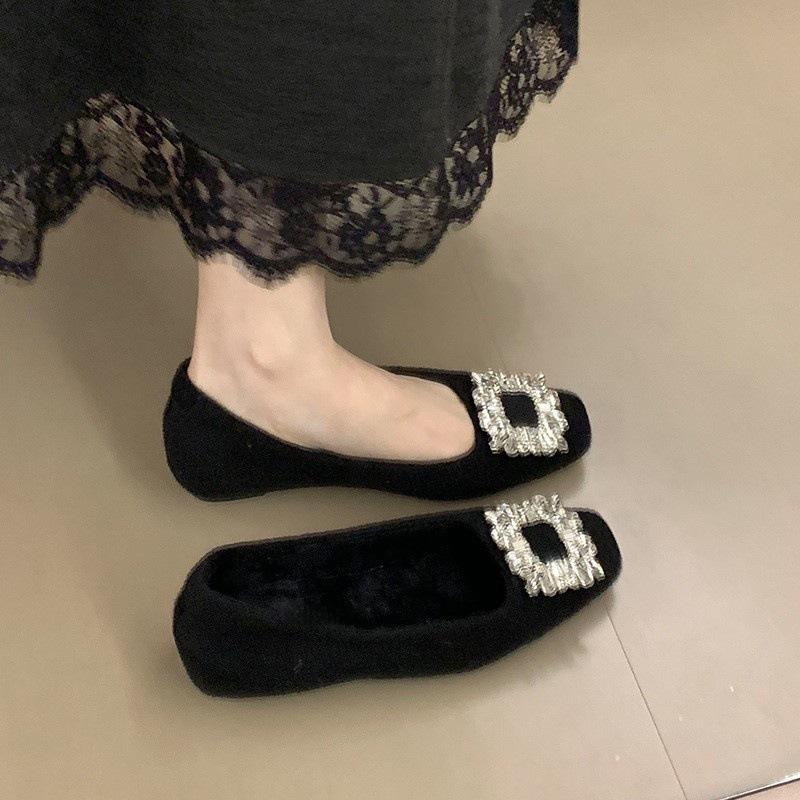 Korean version of temperament rhinestone inner height increase single shoes autumn and winter shallow mouth one pedal shoes ladle shoes French style 40 чёрный 3080₽