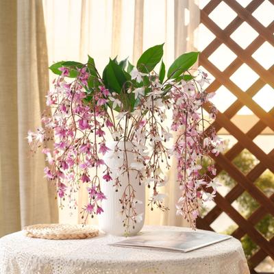 Décoration de la maison – Fleurs et couronnes décoratives
