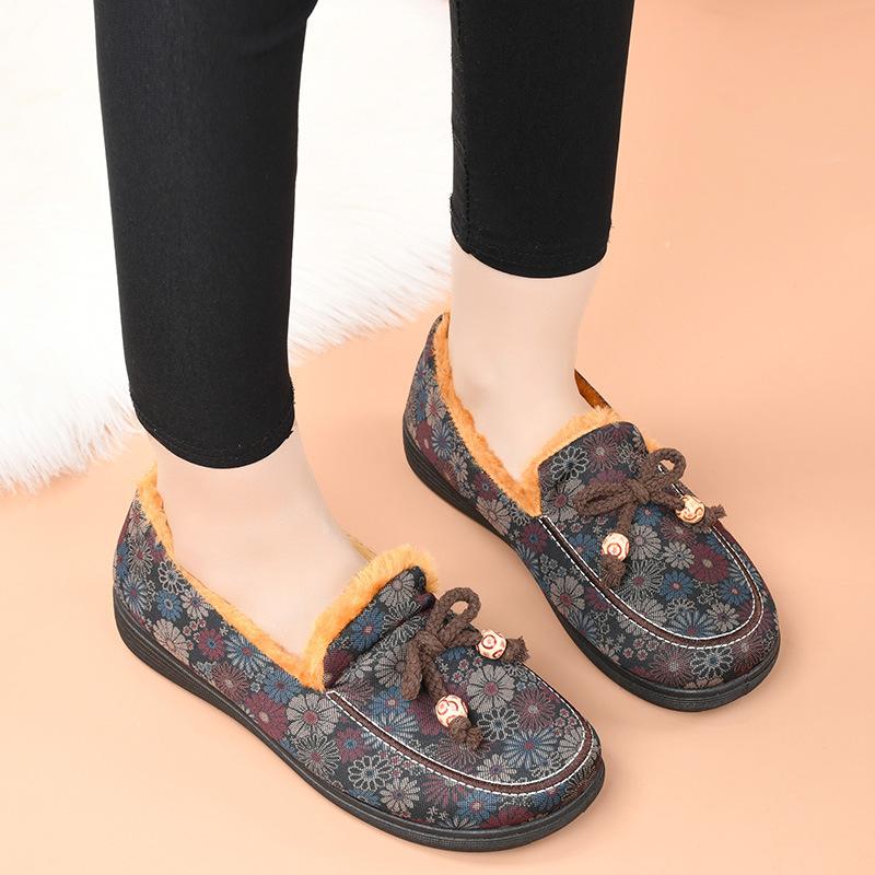 Processing custom cotton shoes women's winter new middle-aged and elderly flat-soled mother shoes with velvet to keep warm old Beijing cotton shoes wo