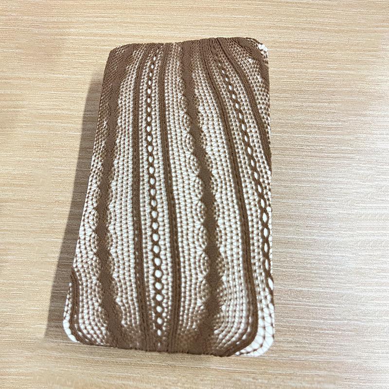 

Ретро Діамантові Сітчасті Панчохи: Вертикальна смужка та сексуальний виріз кавовий