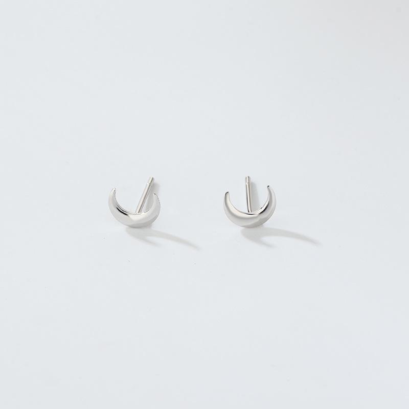 Korean Style S925 Sterling Silver Star & Moon Stud Earrings for Women