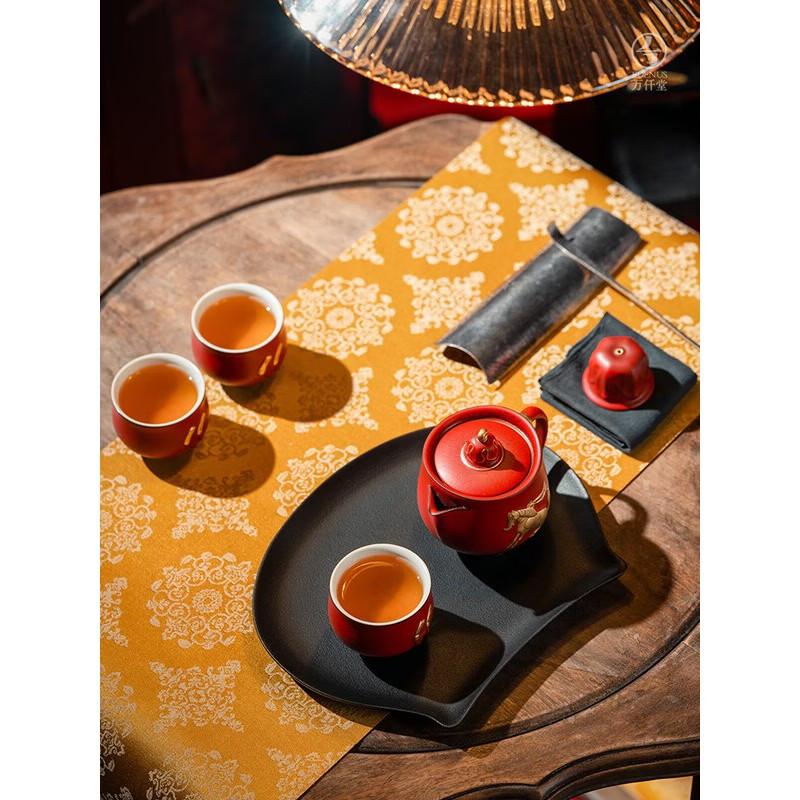 Edenus Dancing Horse Lacquer Red Glaze Tea Set