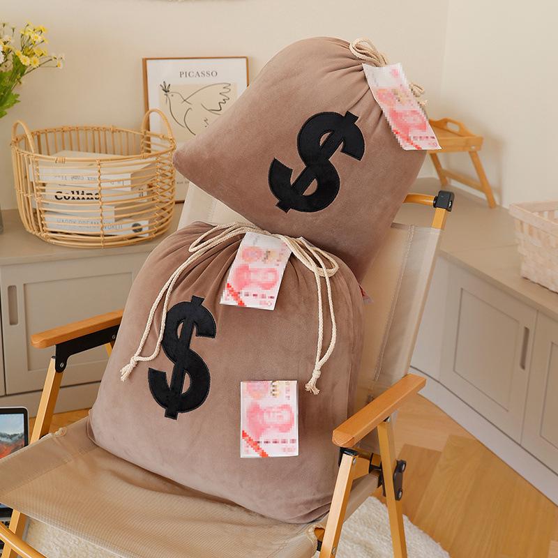 

Креативная плюшевая игрушка-подушка в виде мешка с деньгами - Новогодний подарок и сувенир для мероприятий 45 cm верблюд