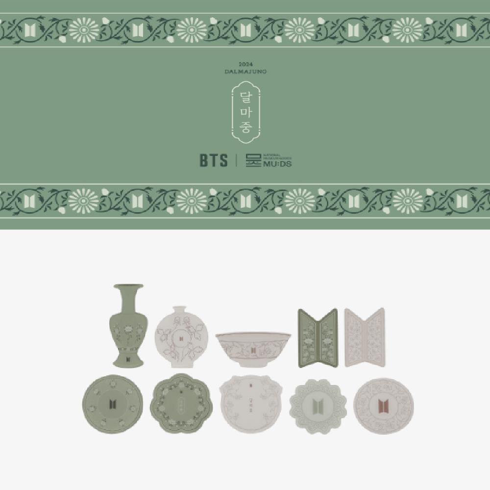 

Предварительный заказ BTS X MU:Набор наклеек DS 2024 DALMAJUNG