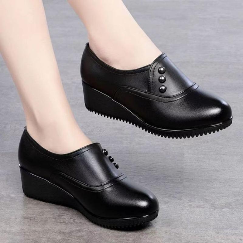 New Spring and Autumn Fashion One-pedal Lazy Single Shoes Wedge Heel Round Head Shallow Mouth Middle and Old Women's Shoes
