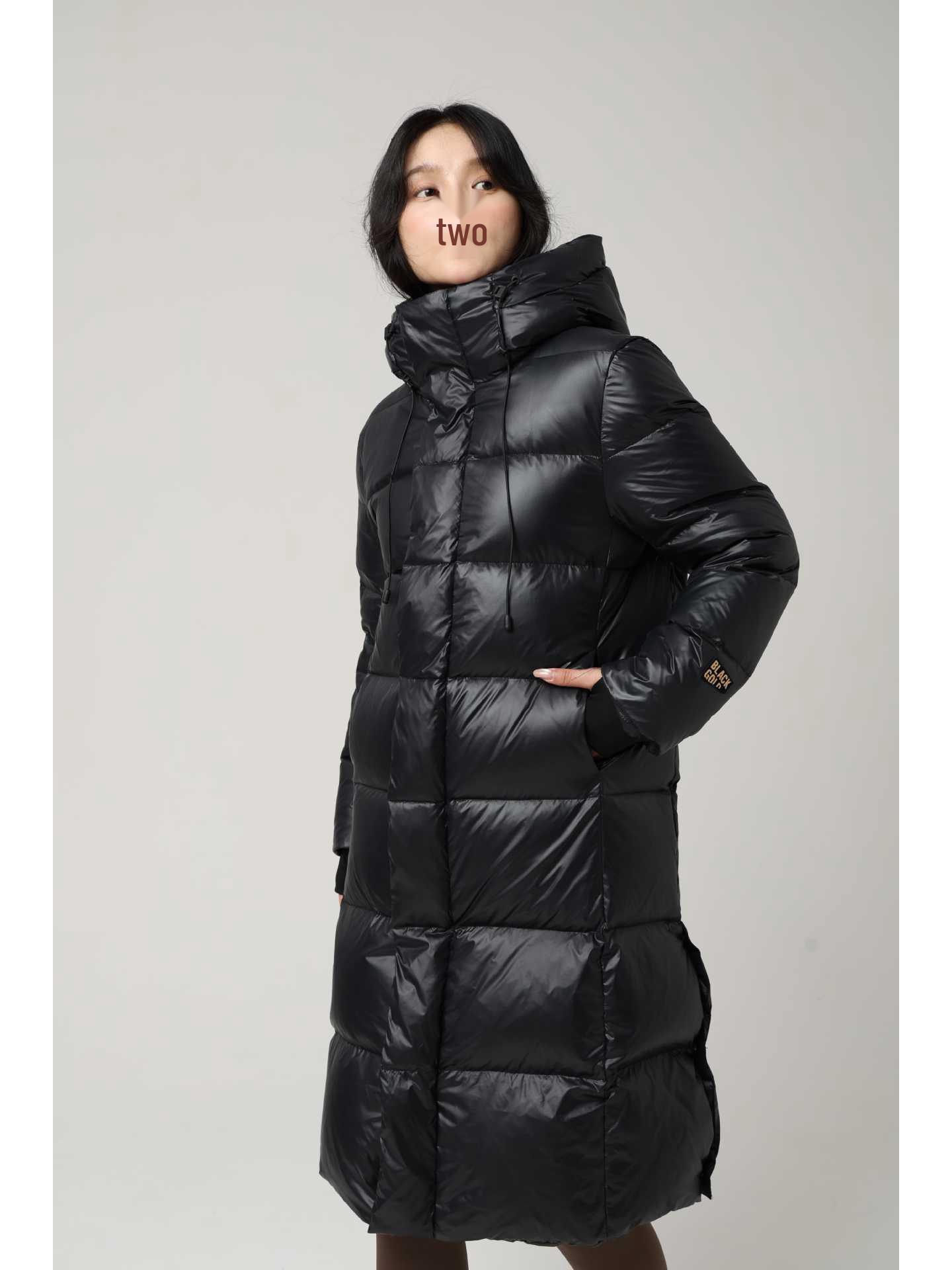 

Черно-золотой пуховик средней длины на зиму 2025 года - Унисекс пальто с капюшоном до колена, защищающее от холода XXL (165-180 lbs) чёрный